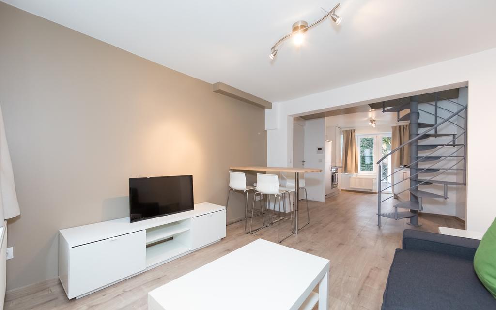 Compagnie Des Sablons Apartments Brussels Room photo